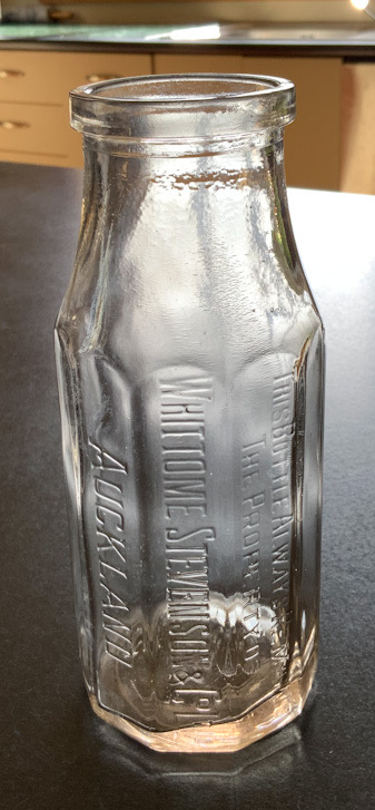 Antique Whittsome Stevenson & Co Auckland Pickle bottle jar